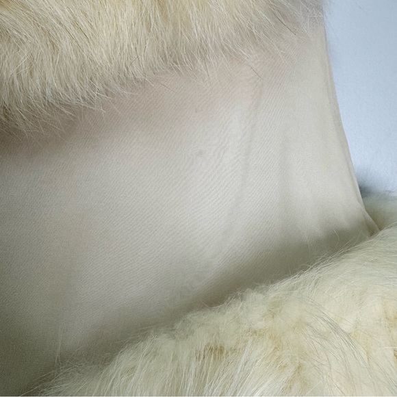 Edwards Lowell Beverly Hills Cream White Fox Fur Stole Wrap Poncho - Picture 12 of 13